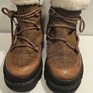 [MINELLI] Sheepskin-Wool Lined Leather High Top Outdoors Boot Women Size 39